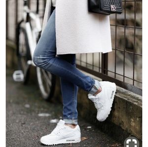 Air max Nike white and grey shoes